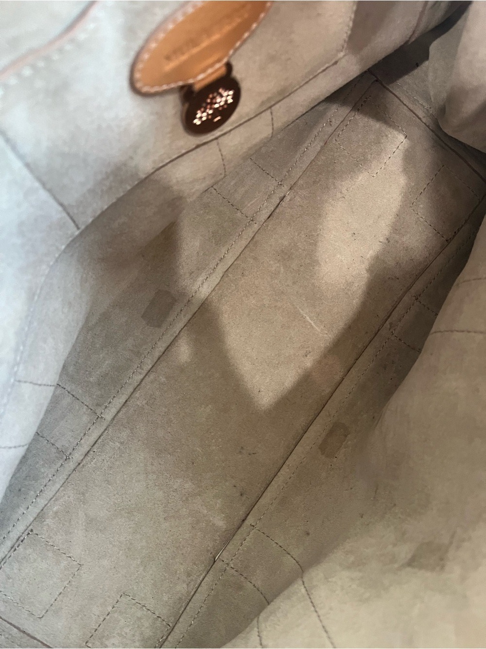 MULBERRY GLOSSY WRINKLED PATENT WARM CARAMEL/TAN LEATHER BAYSWATER - Picture 13 of 16